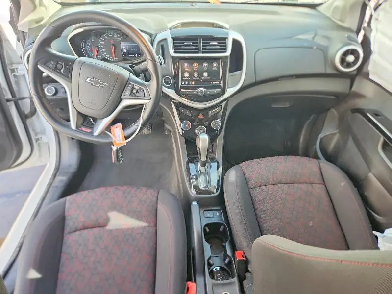 2020 CHEVROLET SONIC LT  