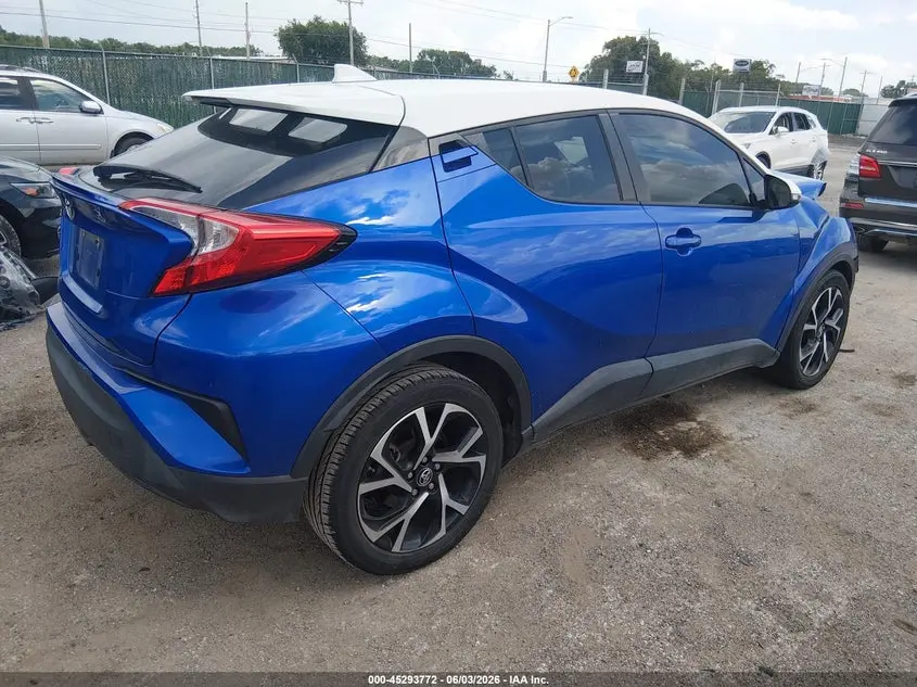 2018 TOYOTA C-HR XLE PREMIUM