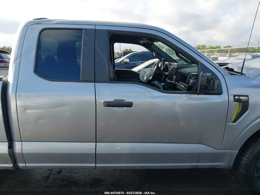 2025 FORD F-150 STX