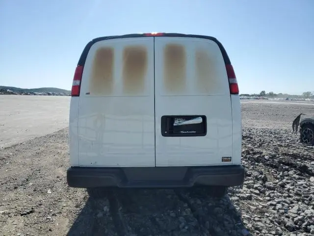2024 CHEVROLET EXPRESS G2500   