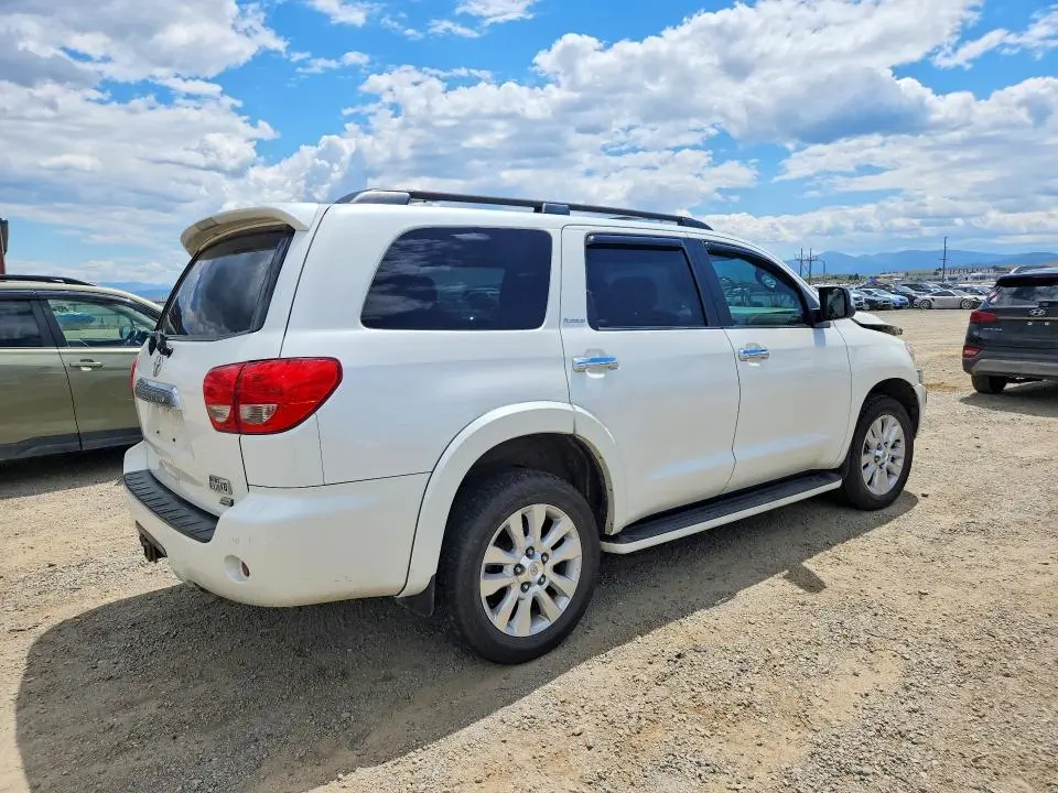2013 TOYOTA SEQUOIA PLATINUM  