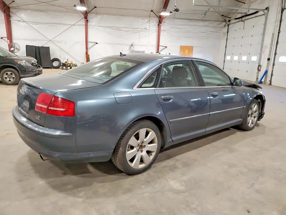 2010 AUDI A8 QUATTRO  