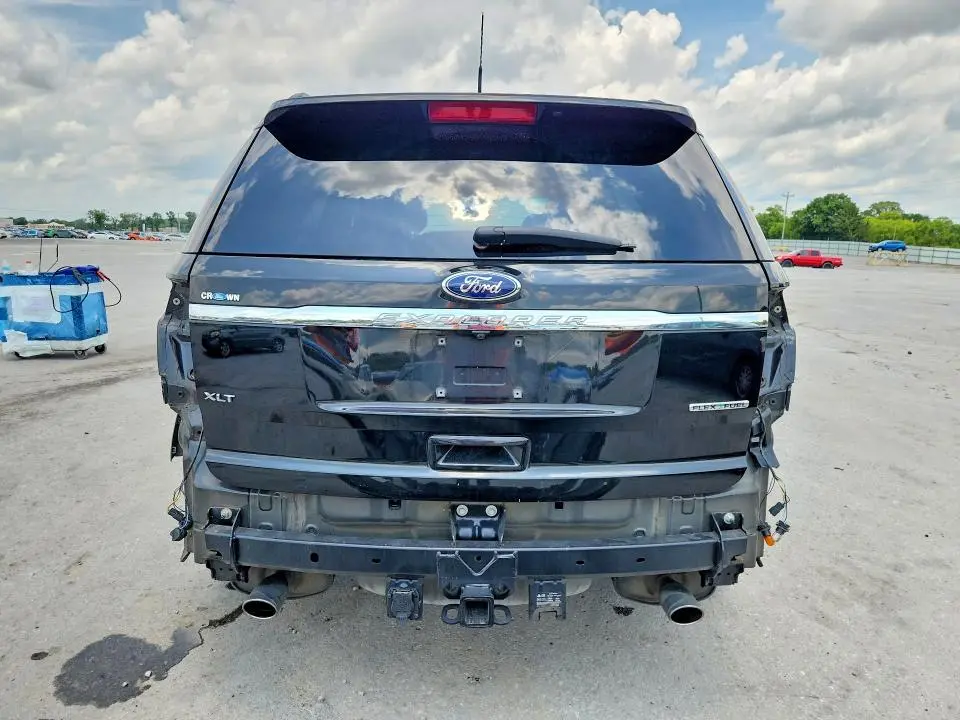 2013 FORD EXPLORER XLT  