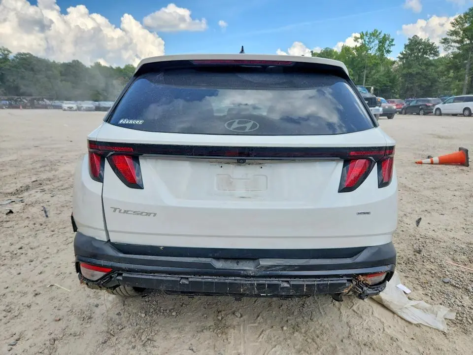 2025 HYUNDAI TUCSON SEL  