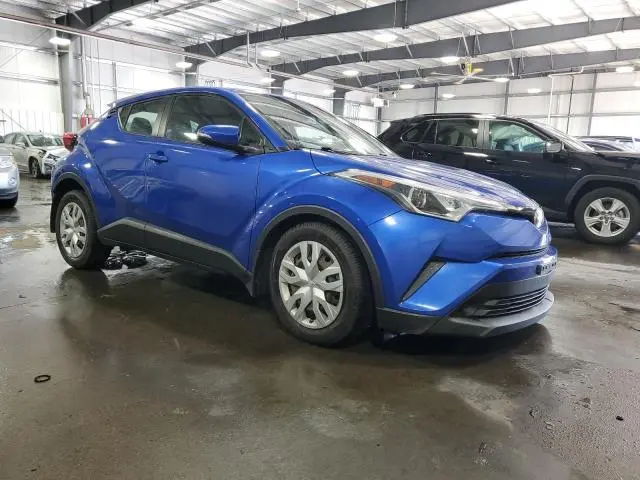 2019 TOYOTA C-HR LE  