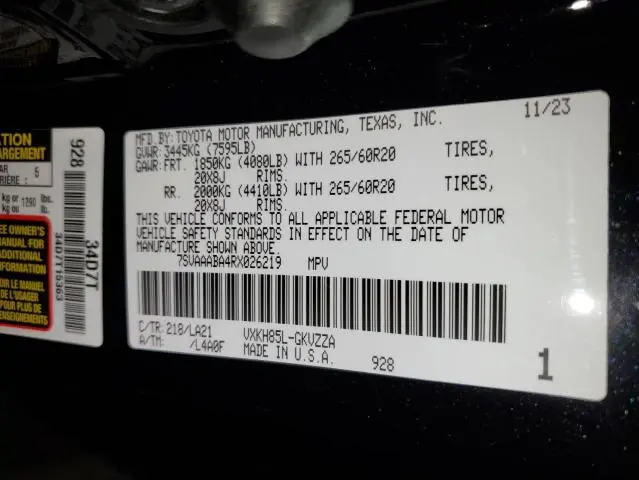 2024 TOYOTA SEQUOIA SR5  