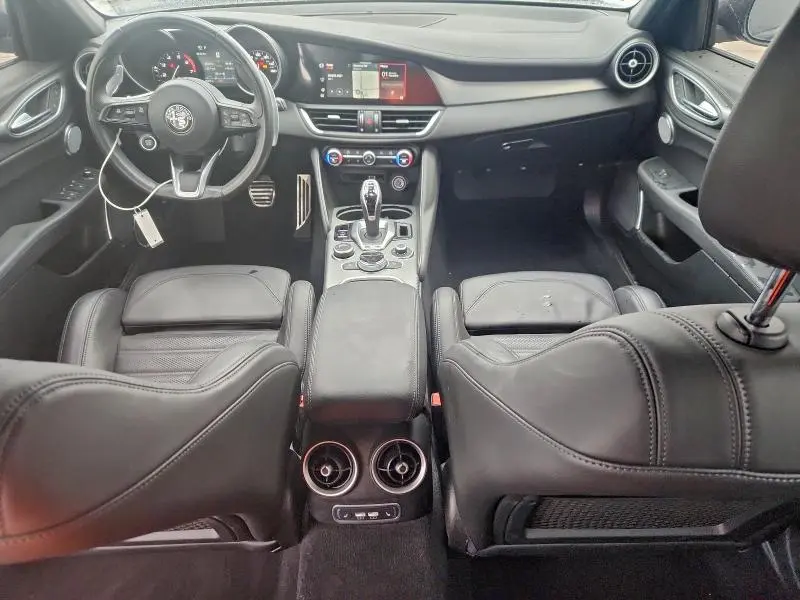 2023 ALFA ROMEO GIULIA TI  