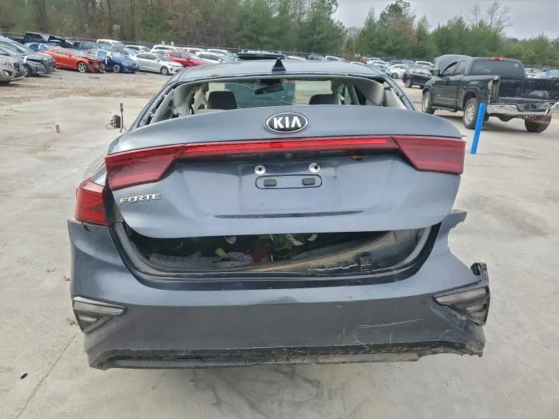2020 KIA FORTE LXS  