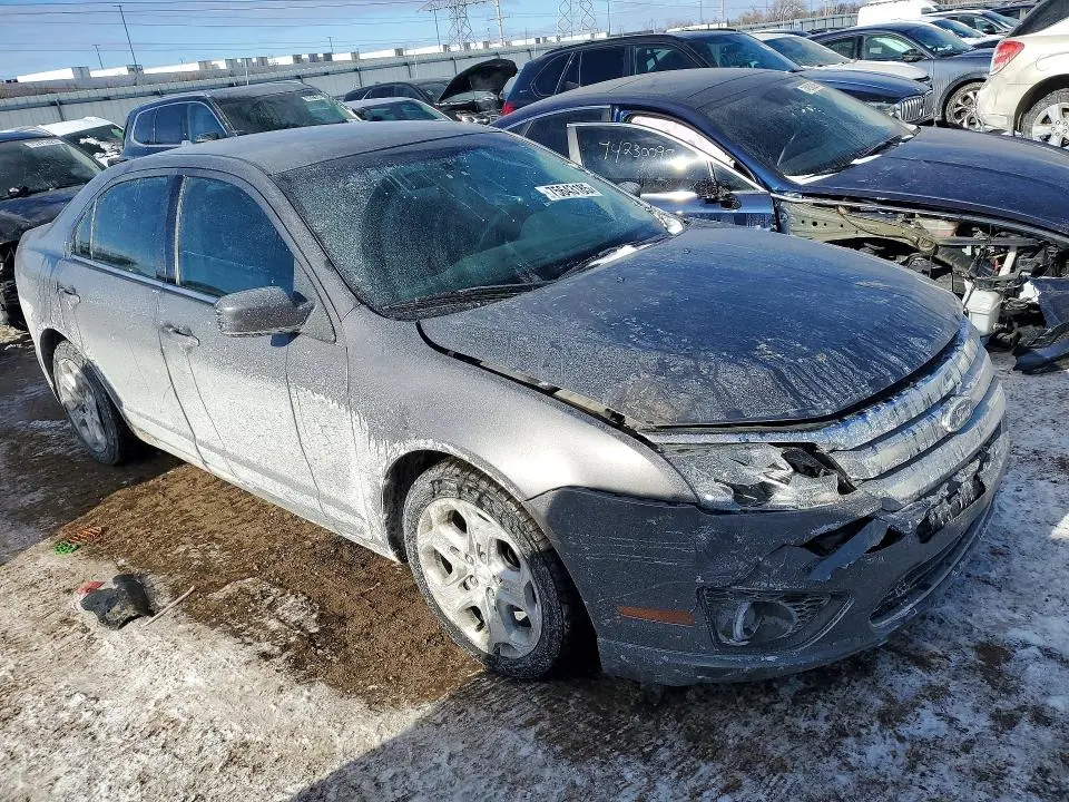 2011 FORD FUSION SE  
