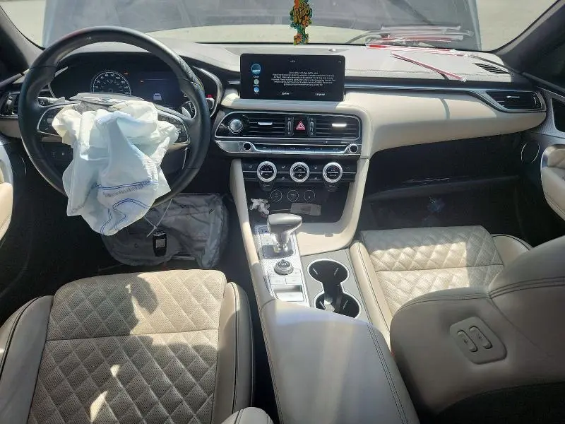 2023 GENESIS G70 3.3T STANDARD  