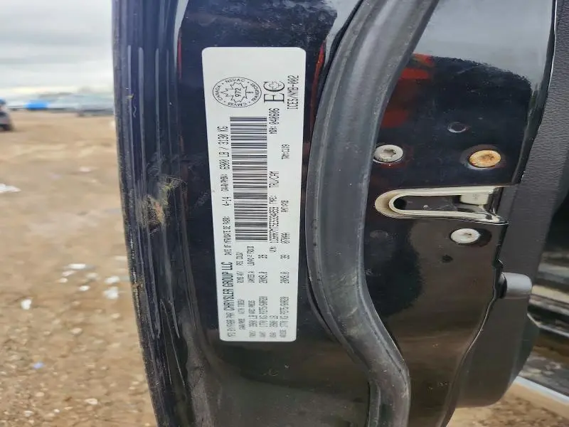 2014 RAM 1500 SPORT  