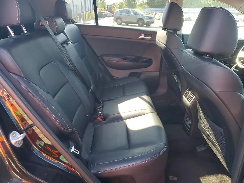 2018 KIA SPORTAGE EX  