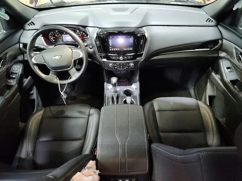 2022 CHEVROLET TRAVERSE LT  