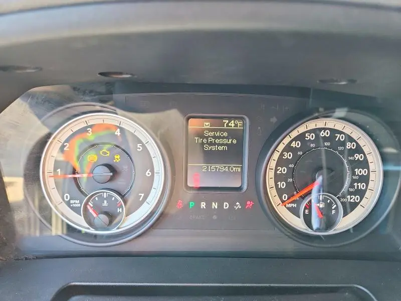 2013 RAM 1500 ST  
