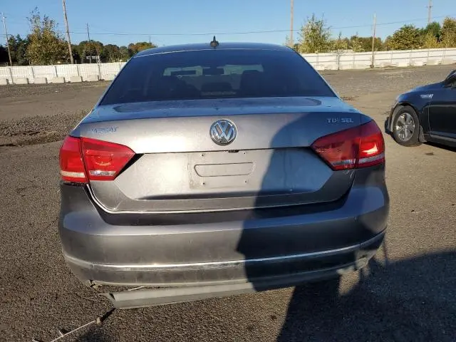 2013 VOLKSWAGEN PASSAT SEL  