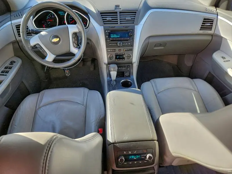 2012 CHEVROLET TRAVERSE LT  