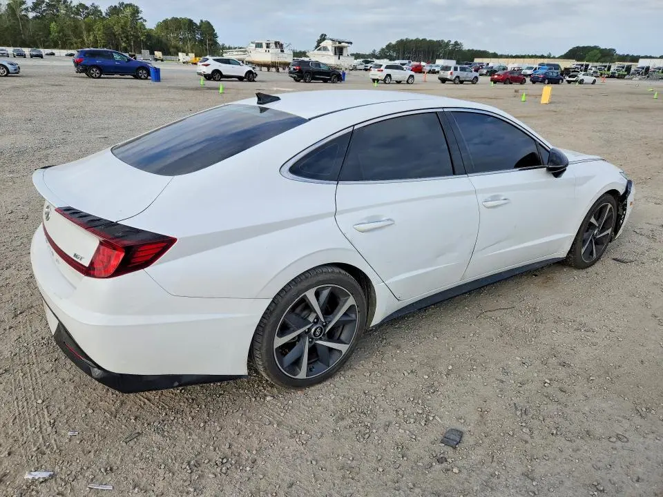 2021 HYUNDAI SONATA SEL PLUS  