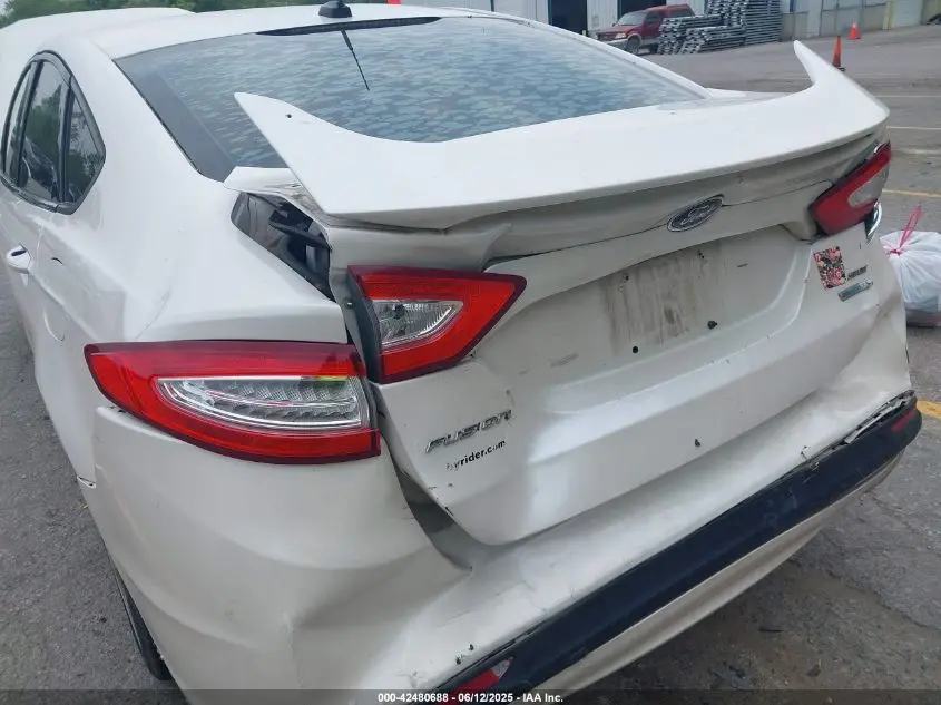 2013 FORD FUSION SE