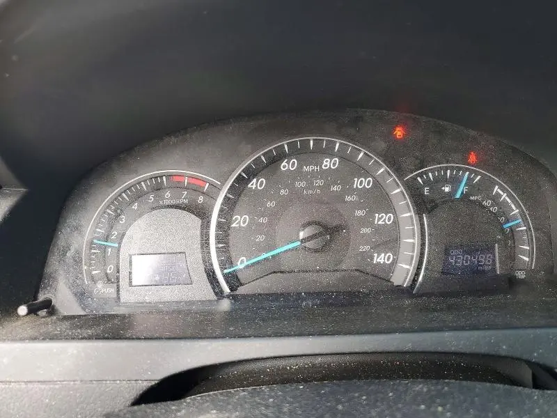 2013 TOYOTA CAMRY LE  