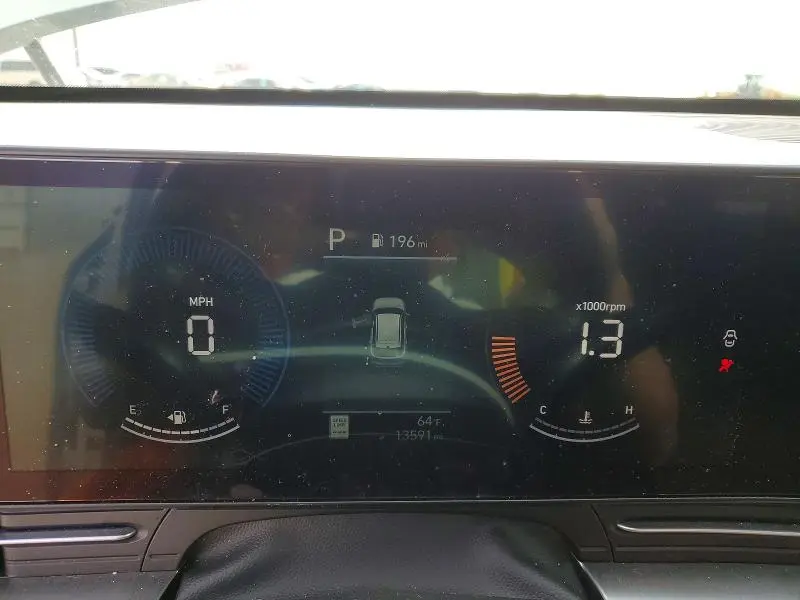 2024 HYUNDAI KONA SEL  