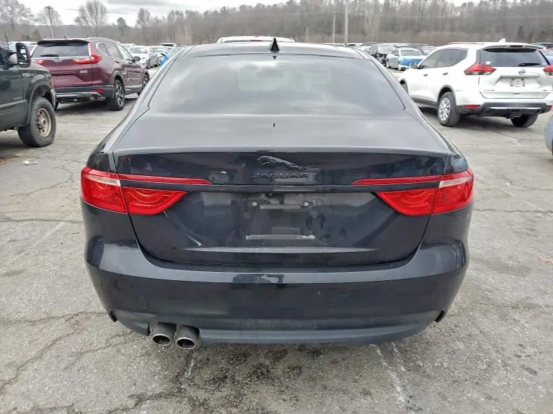 2017 JAGUAR XF PREMIUM  