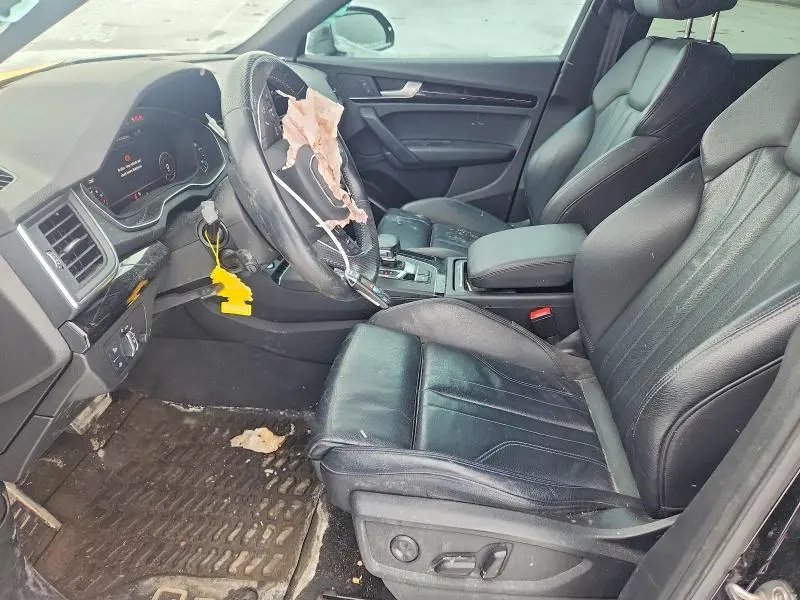 2020 AUDI Q5 TITANIUM PREMIUM PLUS  