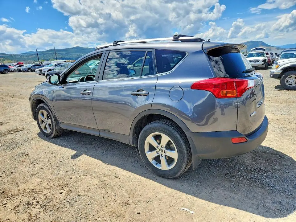 2015 TOYOTA RAV4 XLE  
