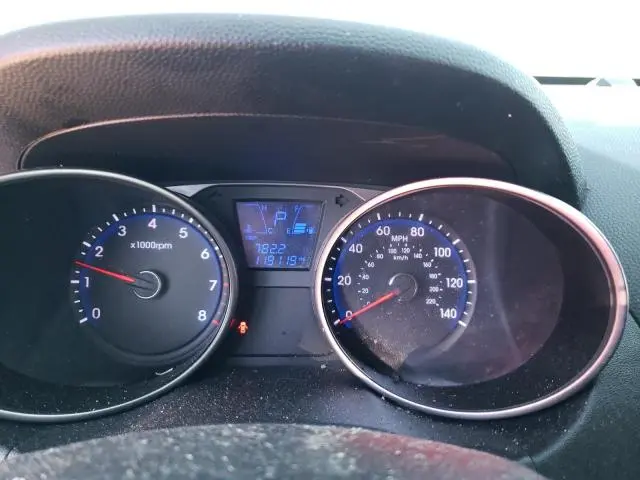 2011 HYUNDAI TUCSON GLS  