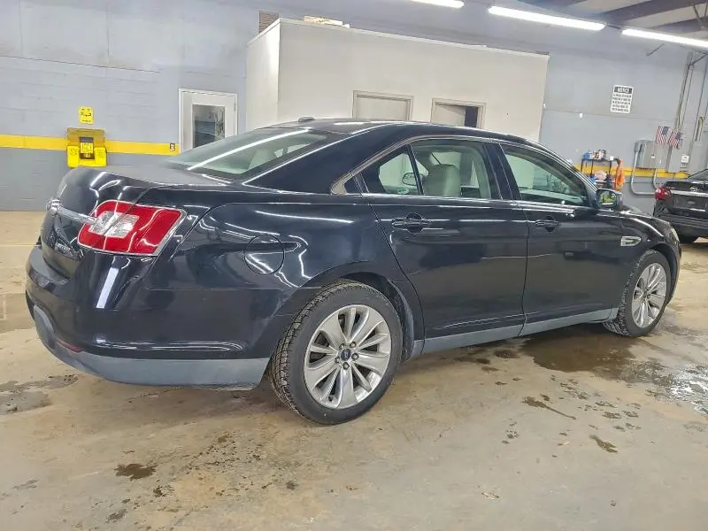 2012 FORD TAURUS LIMITED  