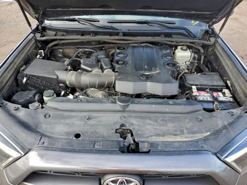 2018 TOYOTA 4RUNNER SR5/SR5 PREMIUM  