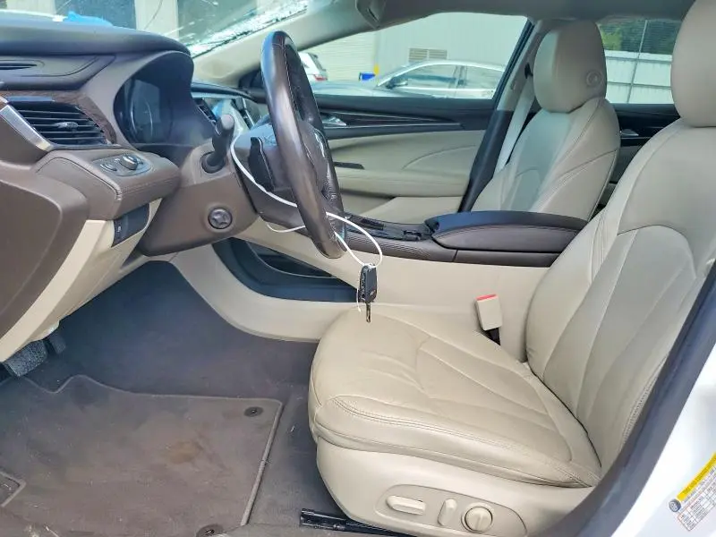 2017 BUICK LACROSSE ESSENCE  