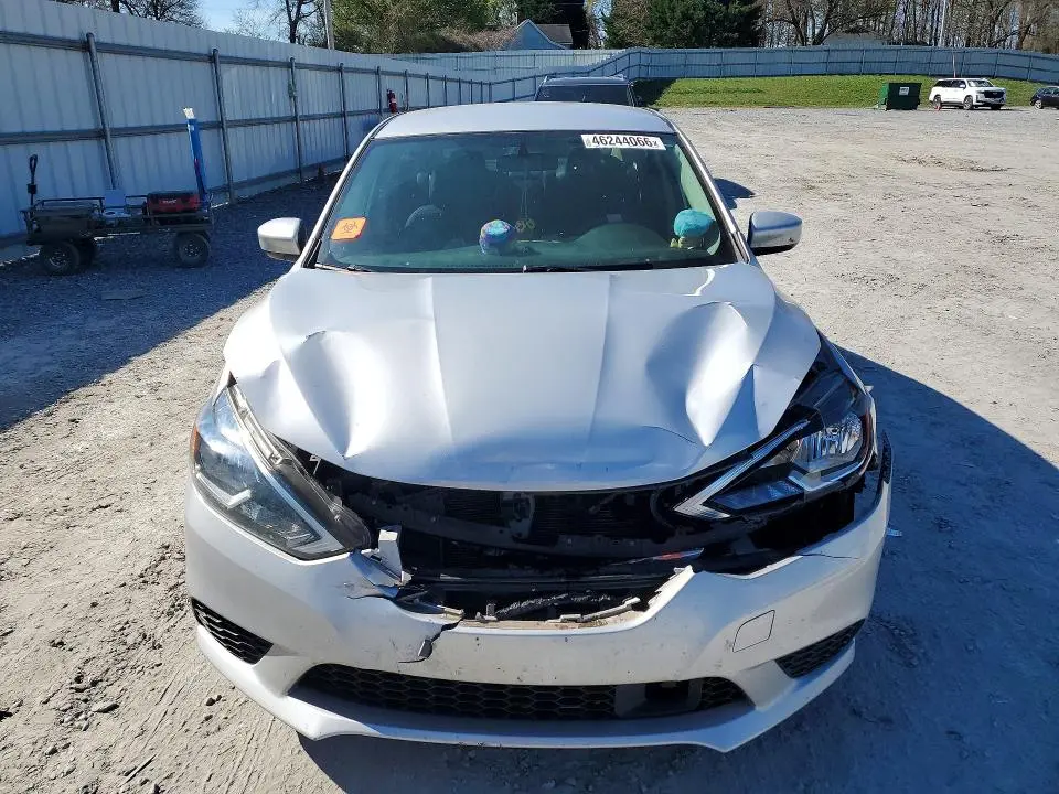 2019 NISSAN SENTRA SV  
