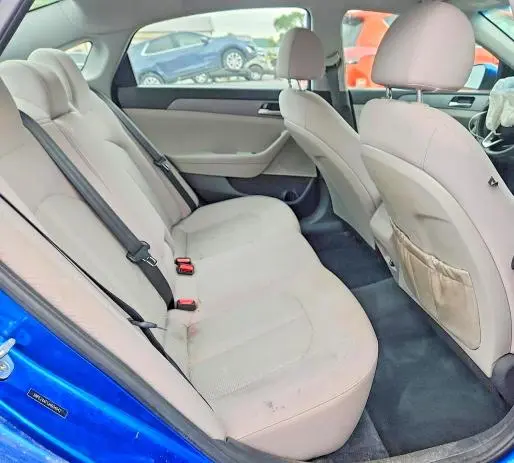 2018 HYUNDAI SONATA SE  
