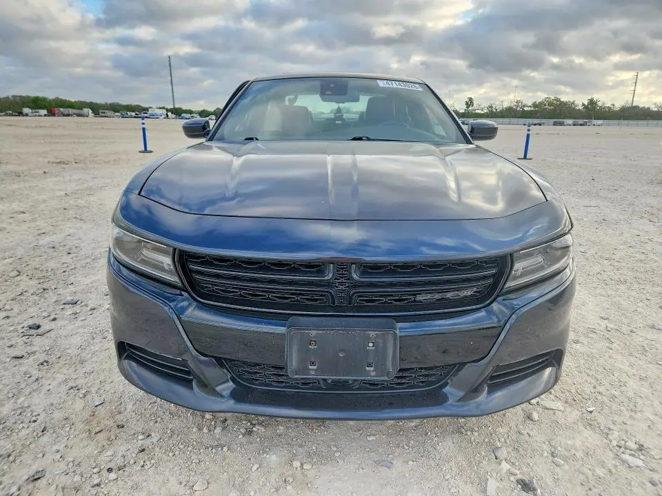 2016 DODGE CHARGER SXT  