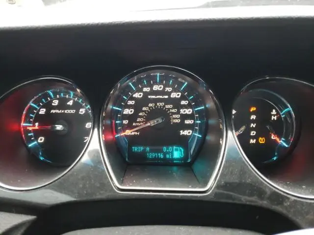 2010 FORD TAURUS LIMITED  