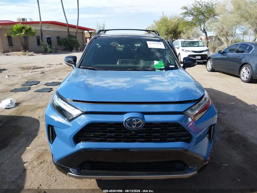 2022 TOYOTA RAV4 HYBRID XSE