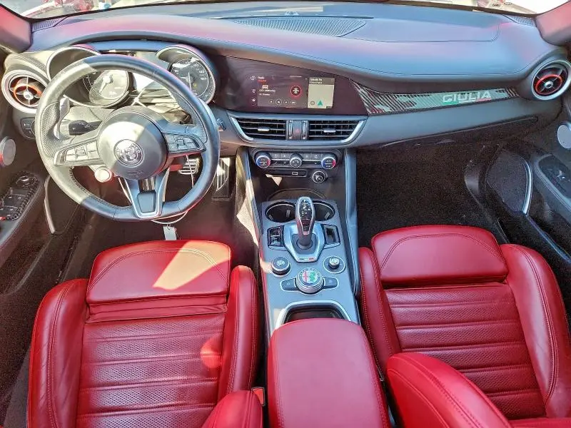 2022 ALFA ROMEO GIULIA SUPER  