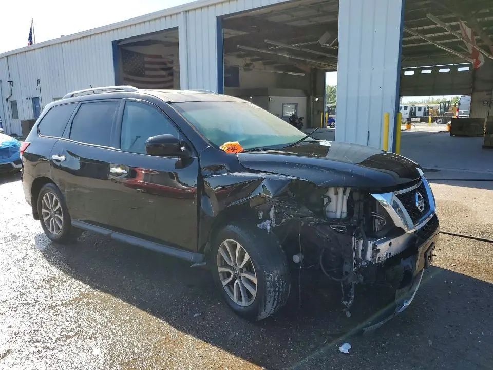 2014 NISSAN PATHFINDER SV  