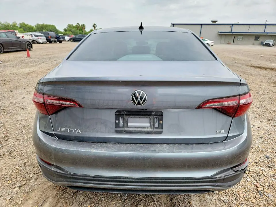 2024 VOLKSWAGEN JETTA SE  