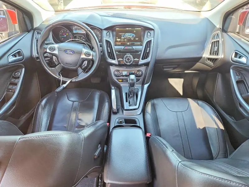 2012 FORD FOCUS TITANIUM  