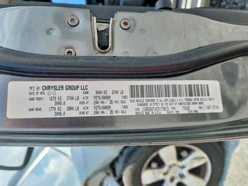 2012 DODGE RAM 1500 SLT  