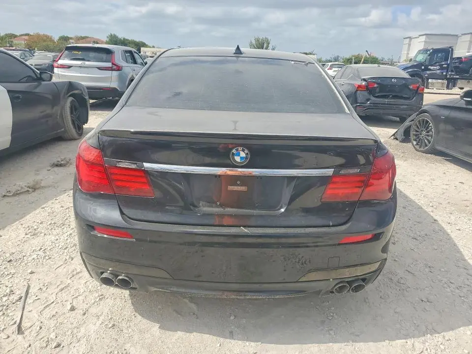 2013 BMW 750 LI  