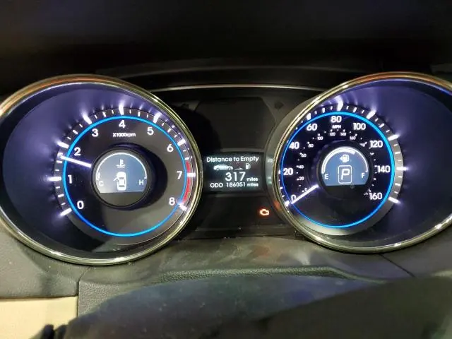 2011 HYUNDAI SONATA GLS  