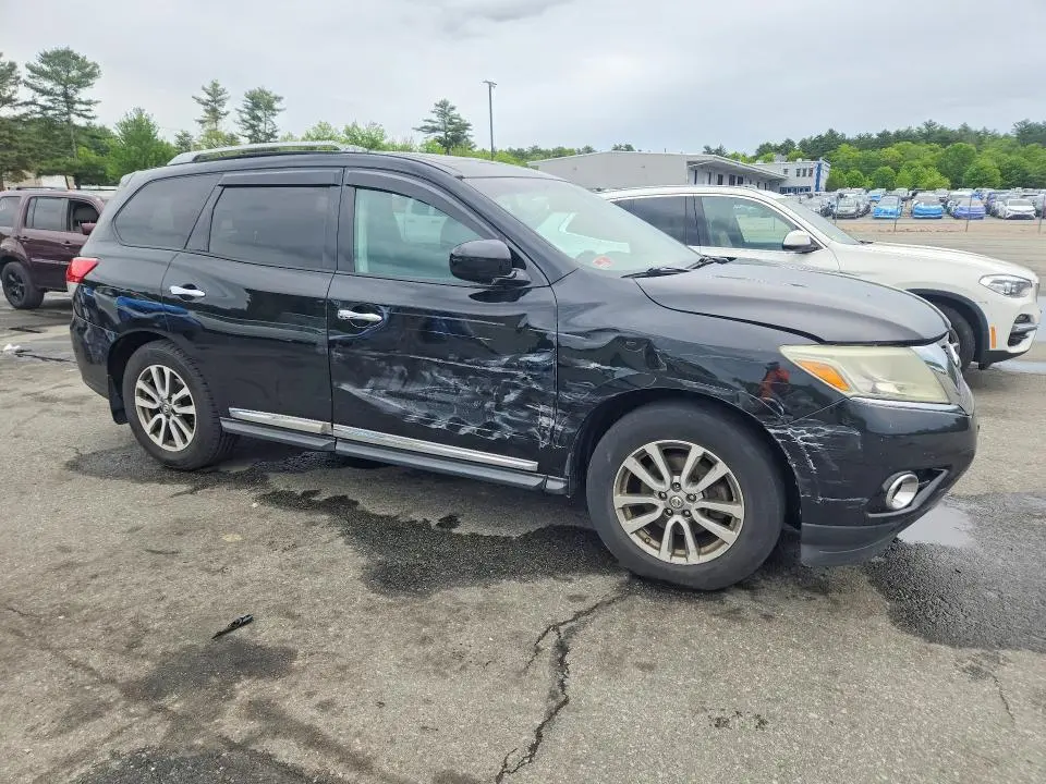 2013 NISSAN PATHFINDER S  