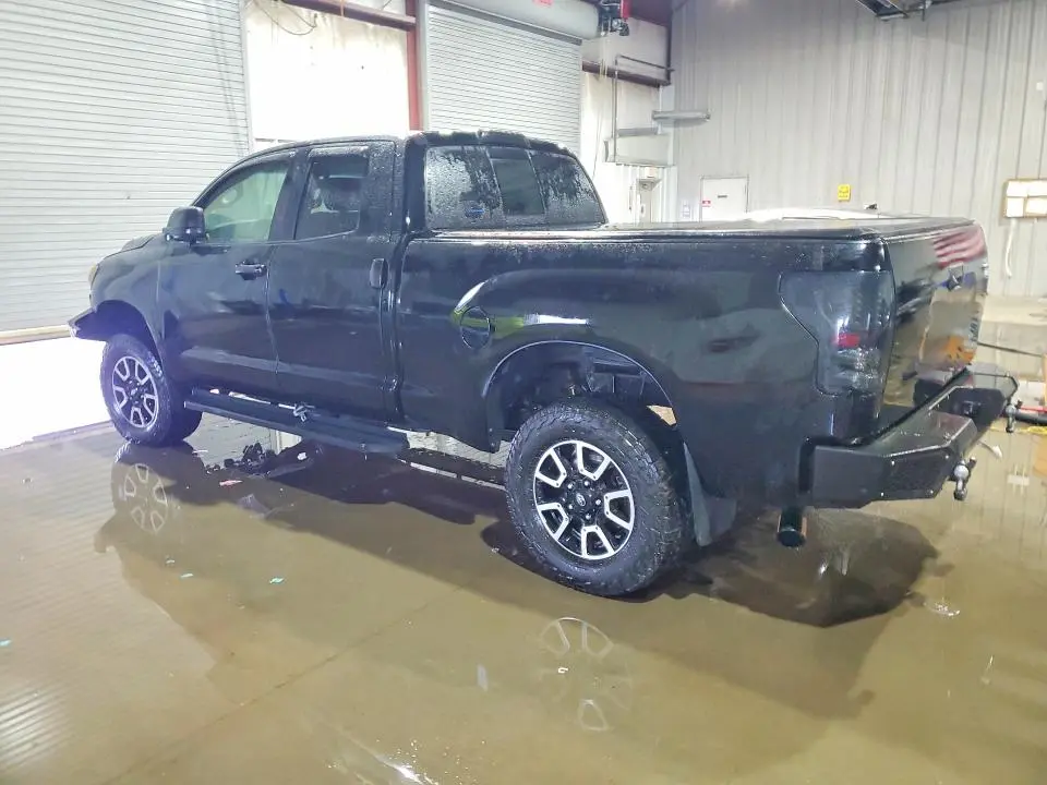 2013 TOYOTA TUNDRA DOUBLE CAB SR5  