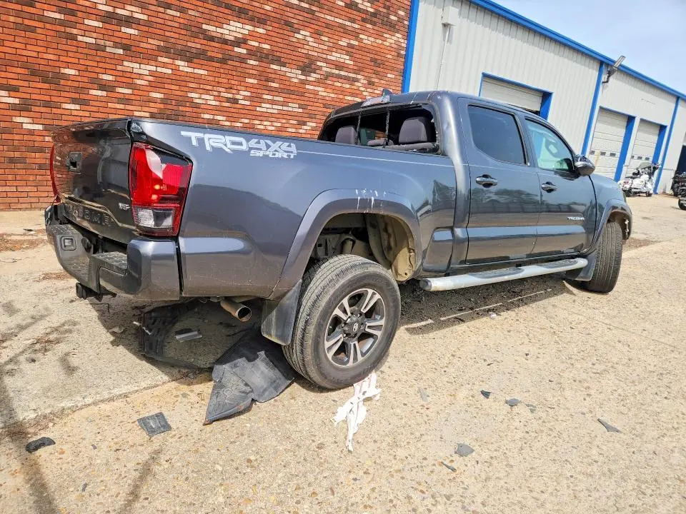 2018 TOYOTA TACOMA TRD SPORT  