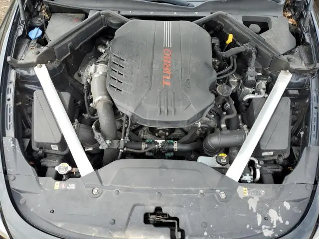 2019 KIA STINGER GT2  