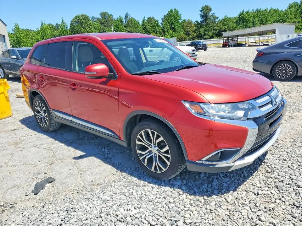 2016 MITSUBISHI OUTLANDER SE  