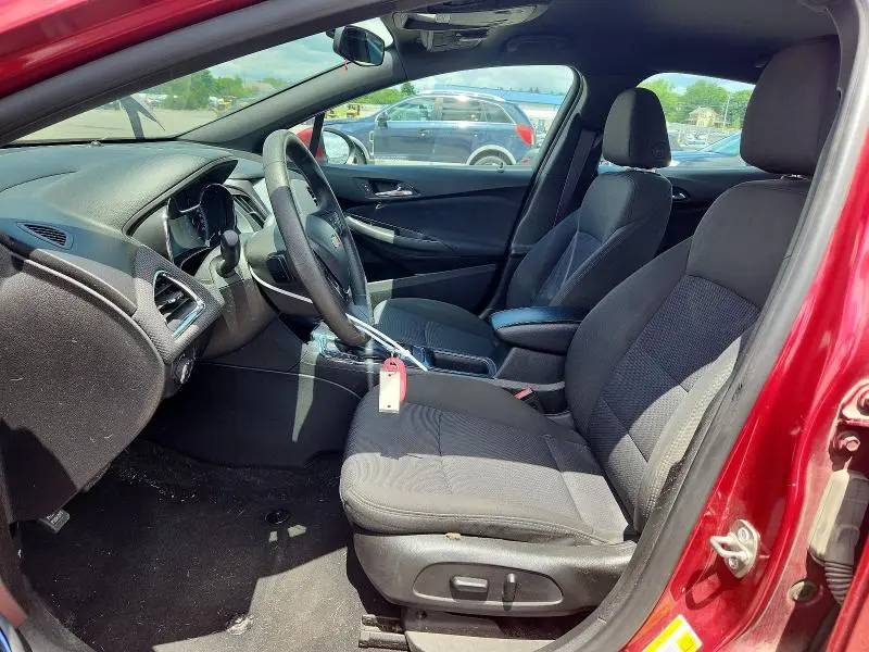 2017 CHEVROLET CRUZE LT  