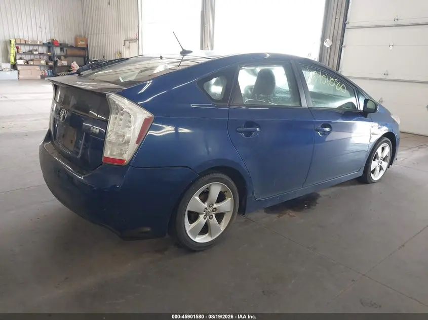 2010 TOYOTA PRIUS V